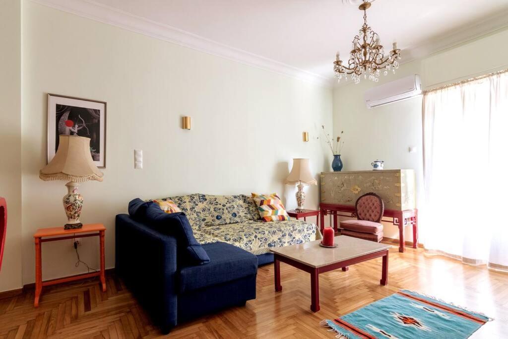 Iphigenia 2 Bedroom Retro Downtown Apartment Athens Ngoại thất bức ảnh