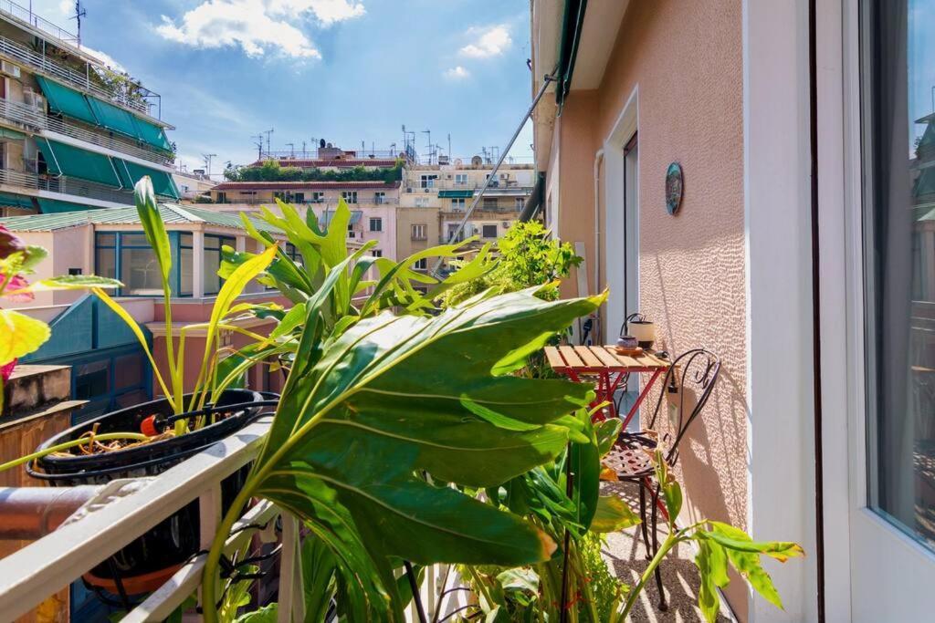 Iphigenia 2 Bedroom Retro Downtown Apartment Athens Ngoại thất bức ảnh